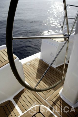 Hanse 400 - Yacht Charter Sailica