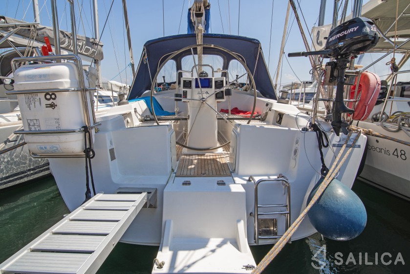 Hanse 400 - Yacht Charter Sailica
