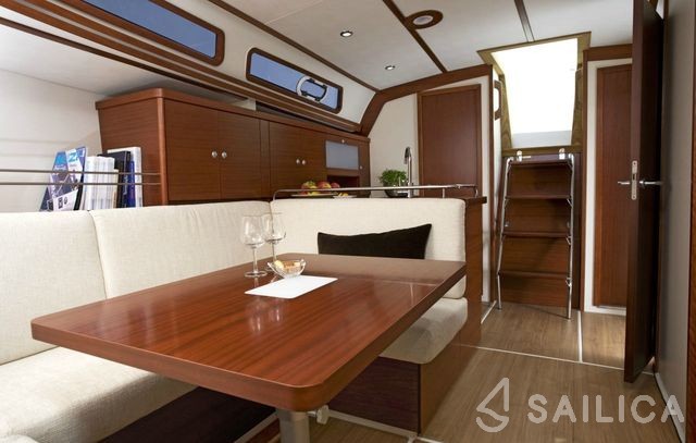 Hanse 400 - Yacht Charter Sailica