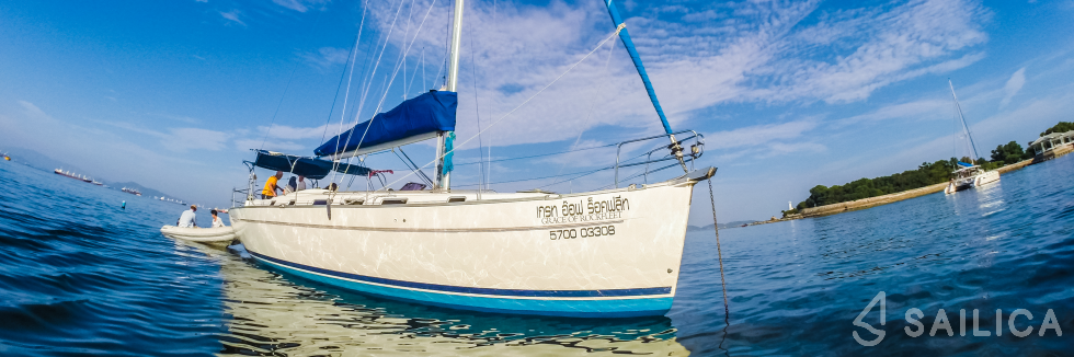 Cyclades 43.4 - Yacht Charter Sailica