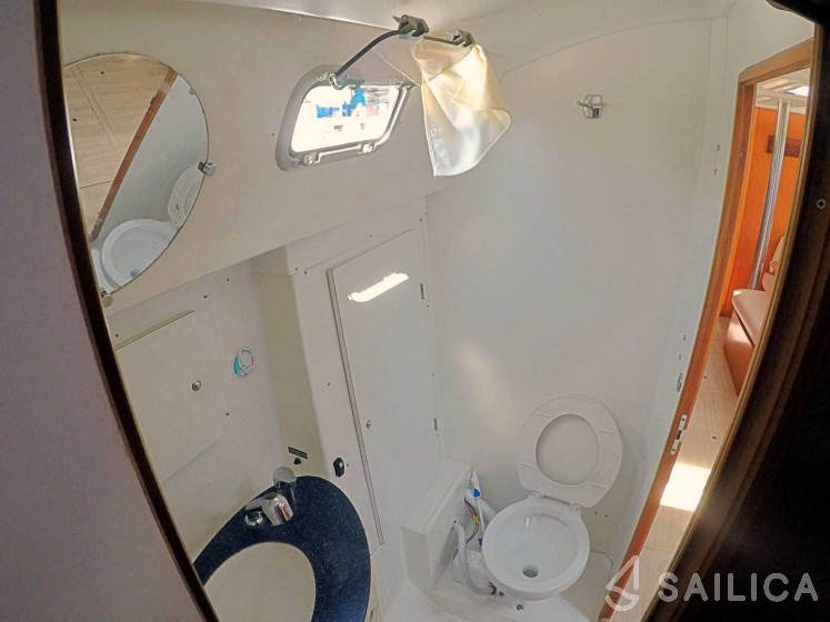 Cyclades 43.4 - Yacht Charter Sailica