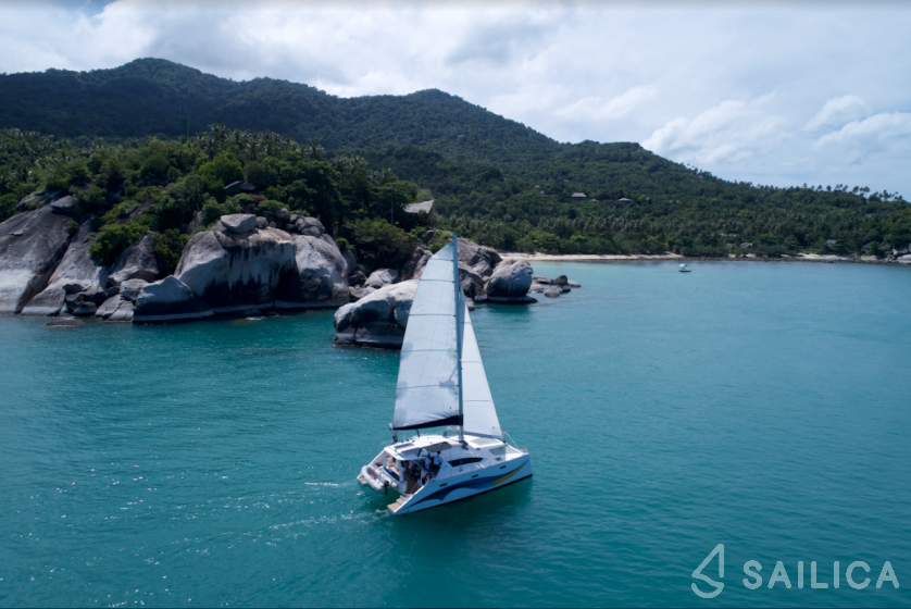 Island Spirit 410 - Yacht Charter Sailica