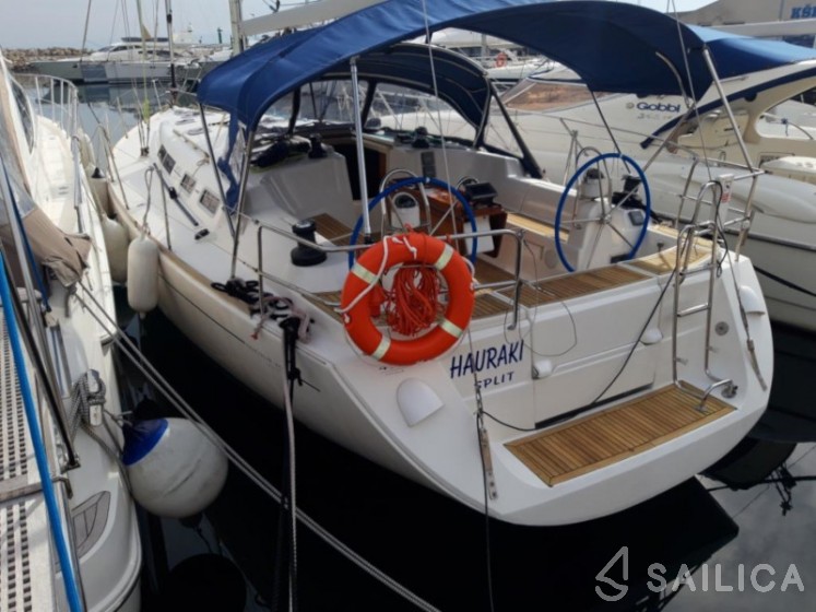 Dufour 455 Grand Large - Yacht Charter Sailica