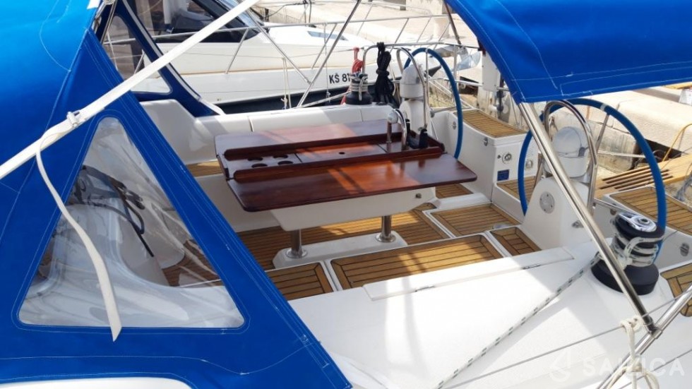 Dufour 455 Grand Large - Yacht Charter Sailica