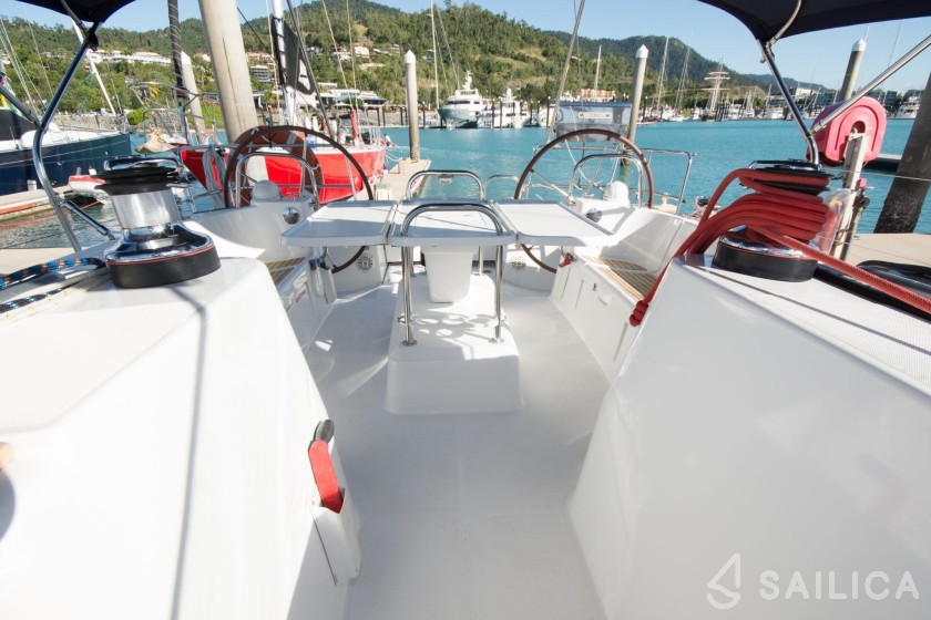 Sun Odyssey 44i - Yacht Charter Sailica