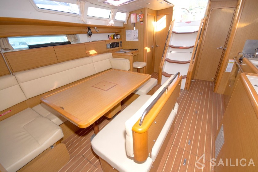 Sun Odyssey 44i - Yacht Charter Sailica