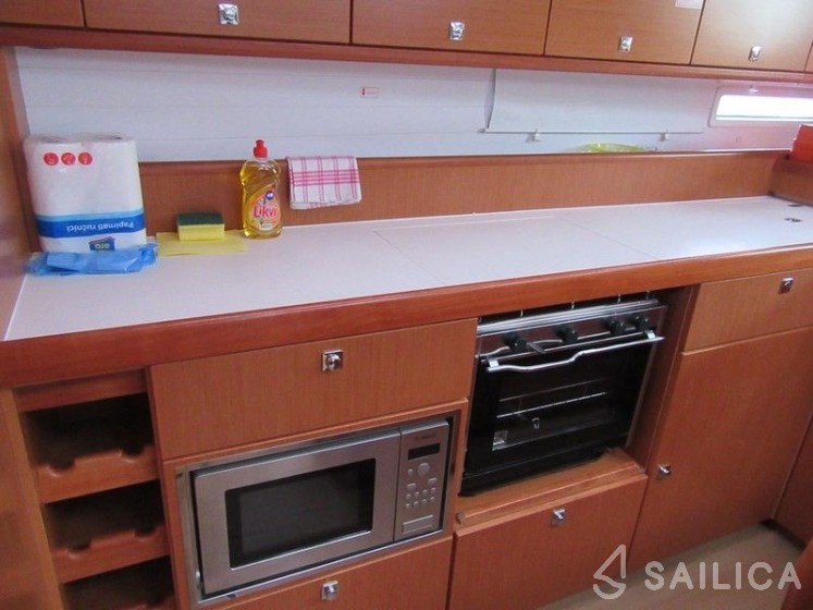 Bavaria Cruiser 56 - Yacht Charter Sailica