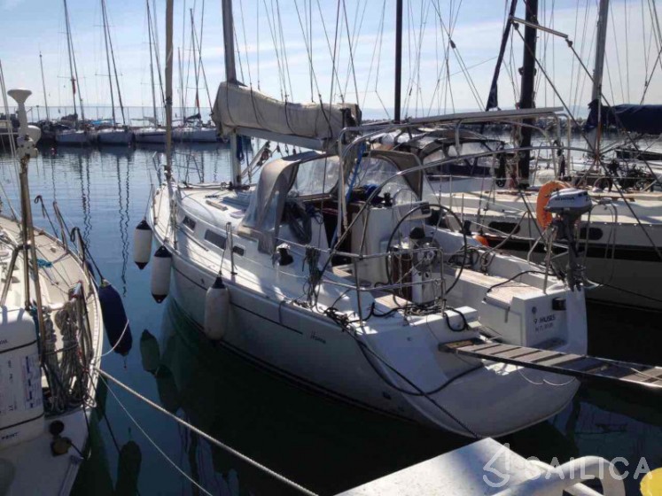 Hanse 342 - Yacht Charter Sailica