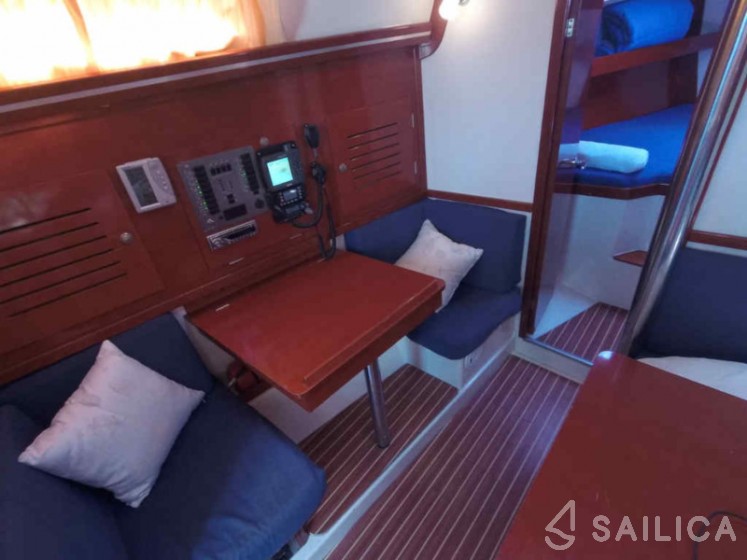 Hanse 342 - Yacht Charter Sailica