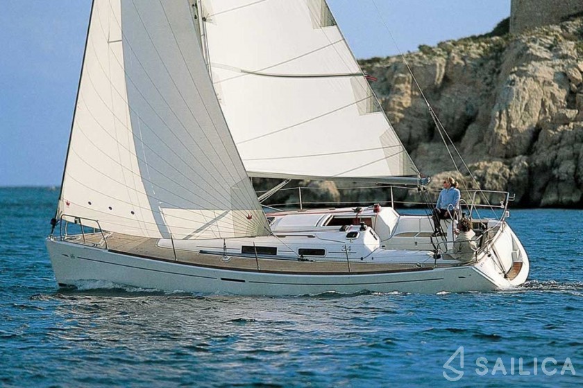 Dufour 34 - Yacht Charter Sailica