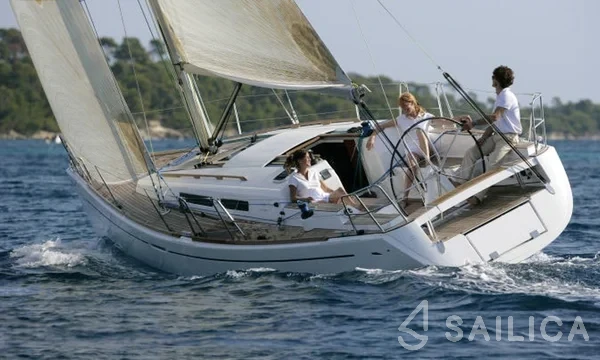 Dufour 34 - Yacht Charter Sailica