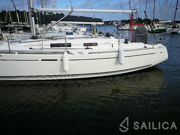 Dufour 34 - Yacht Charter Sailica
