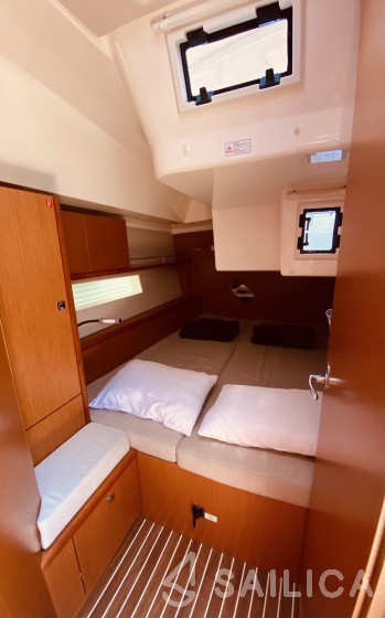 Bavaria C45 - Yacht Charter Sailica