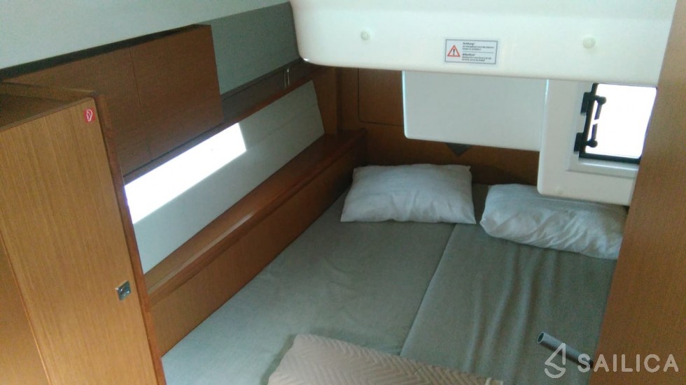 Bavaria C45 - Yacht Charter Sailica