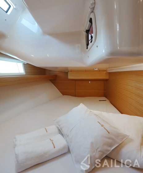 Elan Impression 45.1 - Yacht Charter Sailica