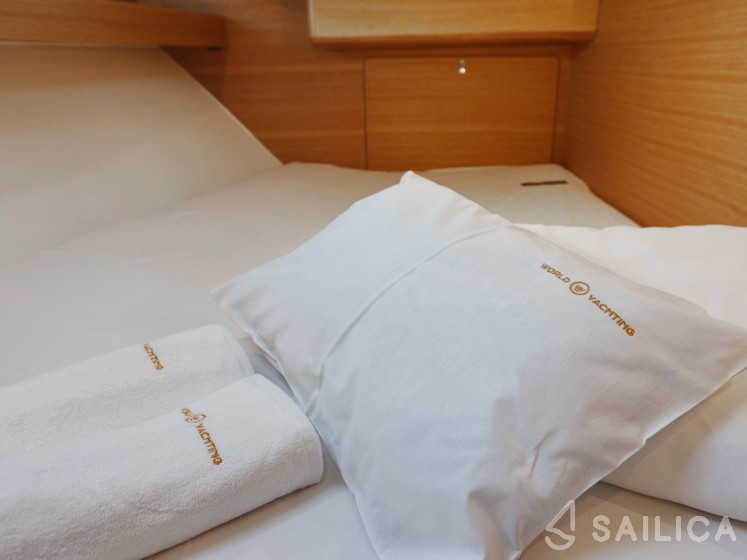 Elan Impression 45.1 - Yacht Charter Sailica