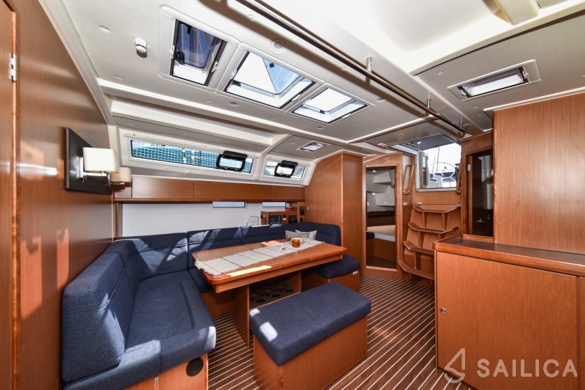 Bavaria 46 Cruiser - Yacht Charter Sailica