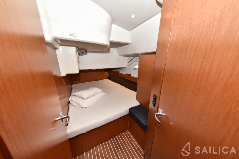 Bavaria 46 Cruiser - Yacht Charter Sailica