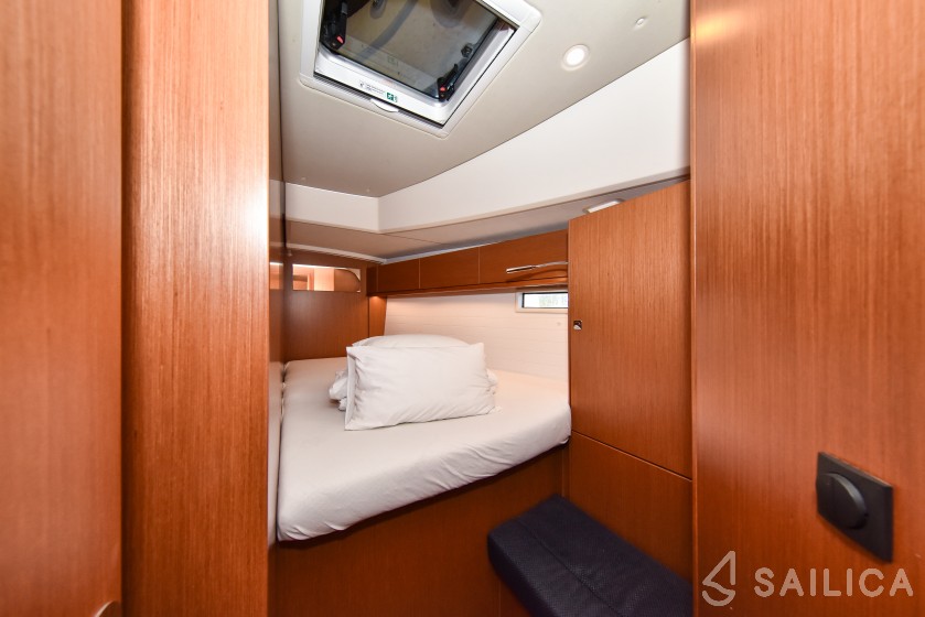 Bavaria 46 Cruiser - Yacht Charter Sailica
