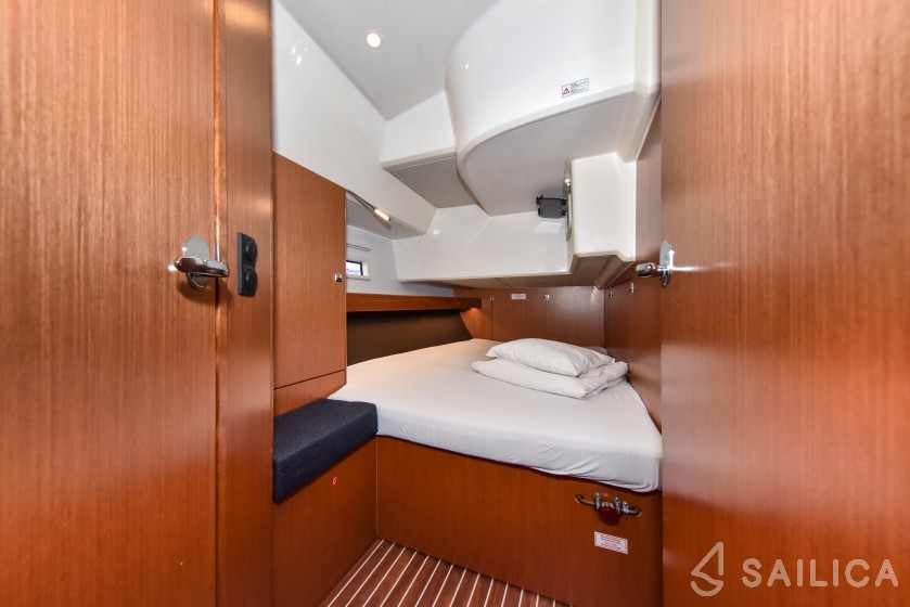 Bavaria 46 Cruiser - Yacht Charter Sailica
