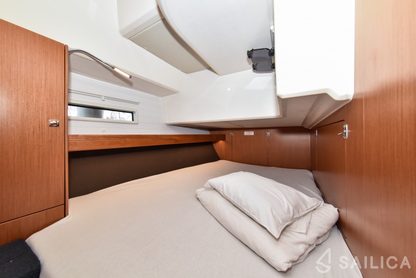 Bavaria 46 Cruiser - Yacht Charter Sailica