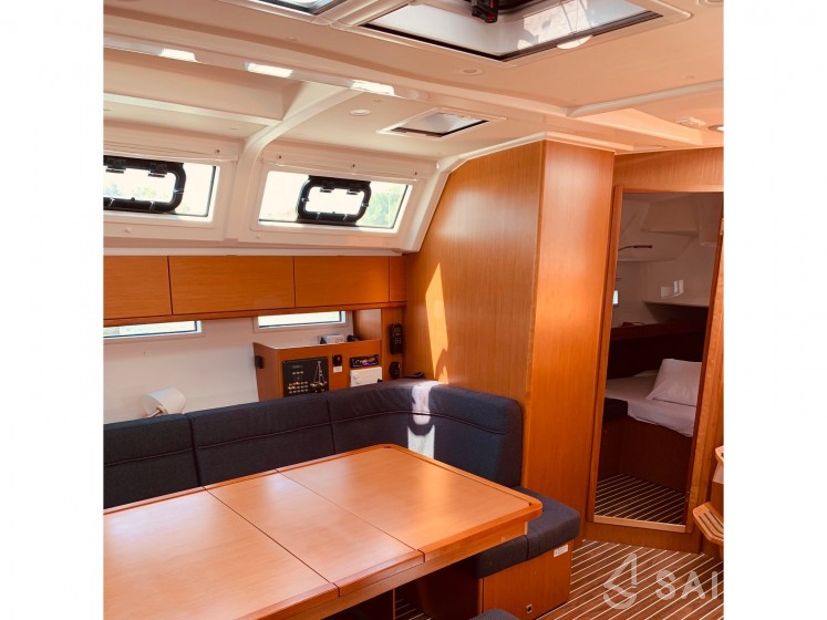 Bavaria 46 Cruiser - Yacht Charter Sailica