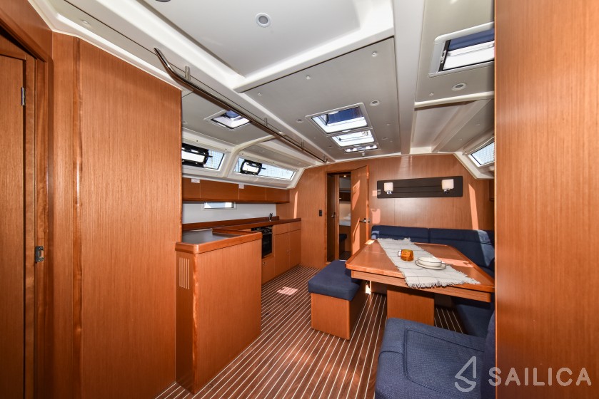 Bavaria 46 Cruiser - Yacht Charter Sailica