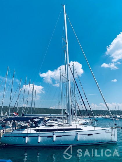 Bavaria 46 Cruiser - Yacht Charter Sailica