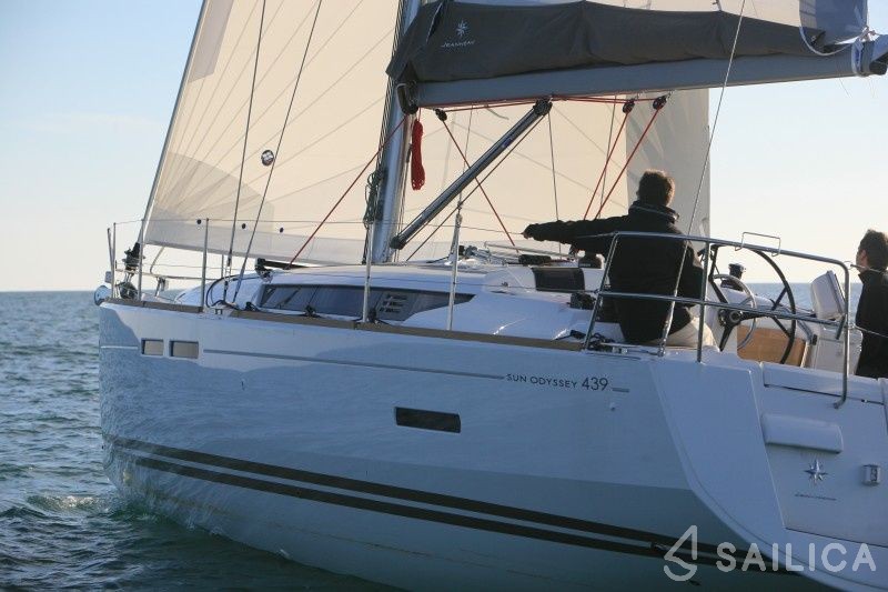 Sun Odyssey 439 - Yacht Charter Sailica