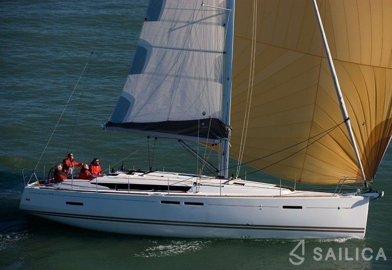 Sun Odyssey 439 - Yacht Charter Sailica
