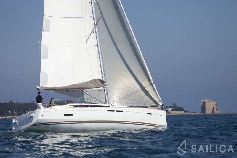 Sun Odyssey 439 - Yacht Charter Sailica