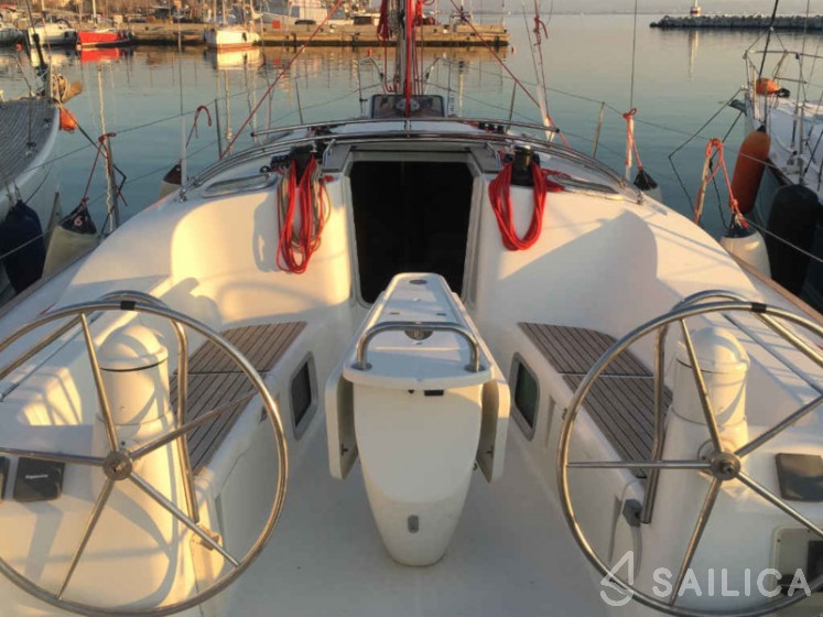 Sun Odyssey 39i - Yacht Charter Sailica