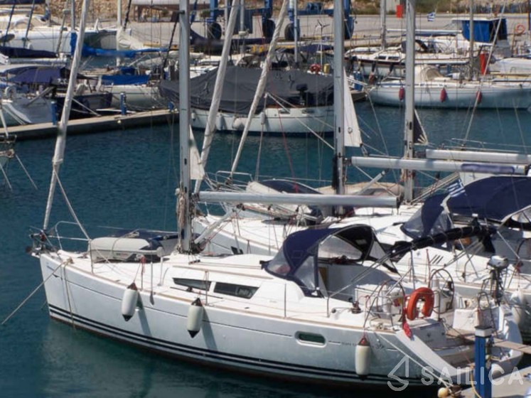 Sun Odyssey 39i - Yacht Charter Sailica