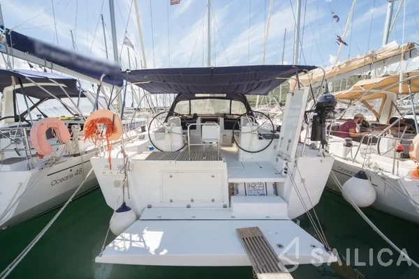 Dufour 460 GL - Yacht Charter Sailica