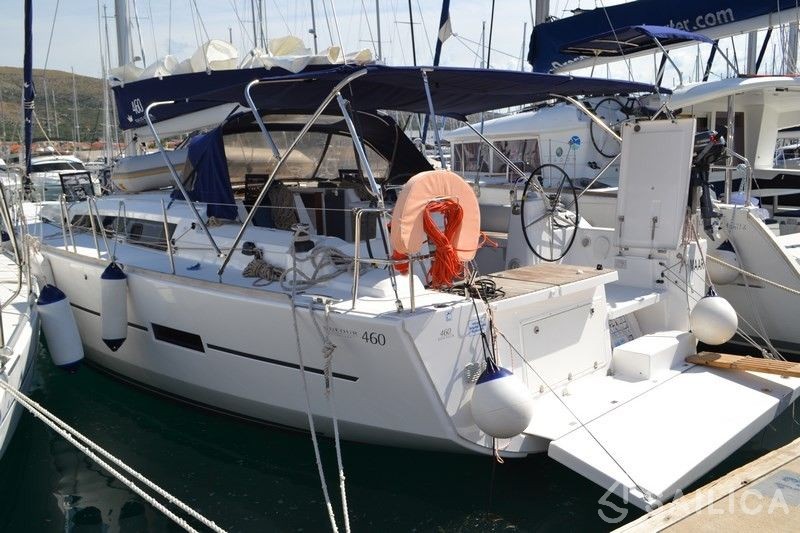 Dufour 460 GL - Yacht Charter Sailica