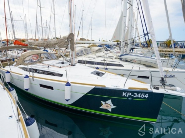 Sun Odyssey 349 - Yacht Charter Sailica