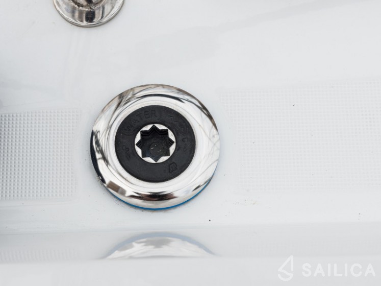 Oceanis 35.1 - Yacht Charter Sailica