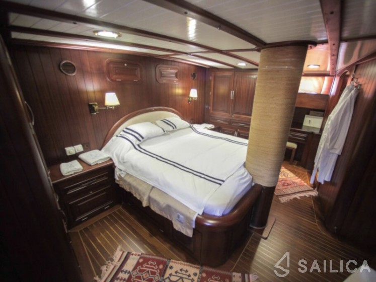 Gulet - Yacht Charter Sailica