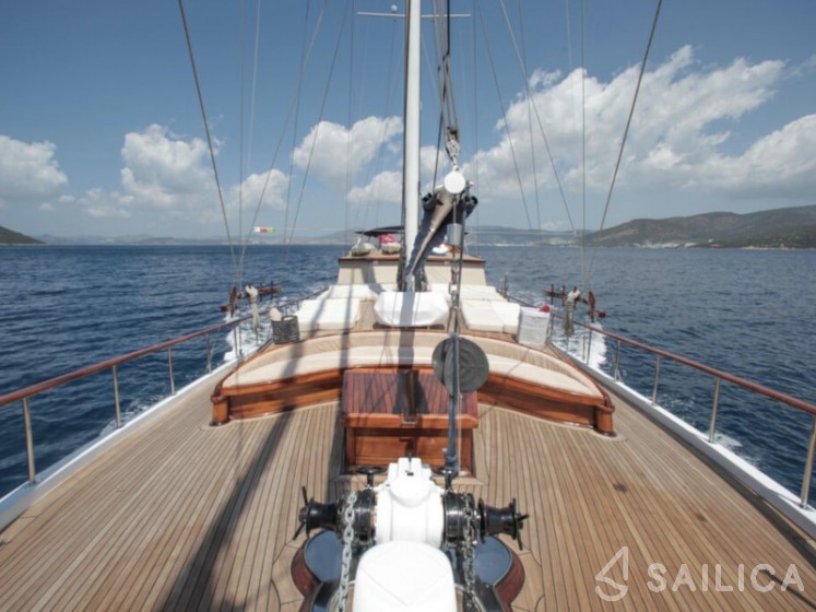 Gulet - Yacht Charter Sailica