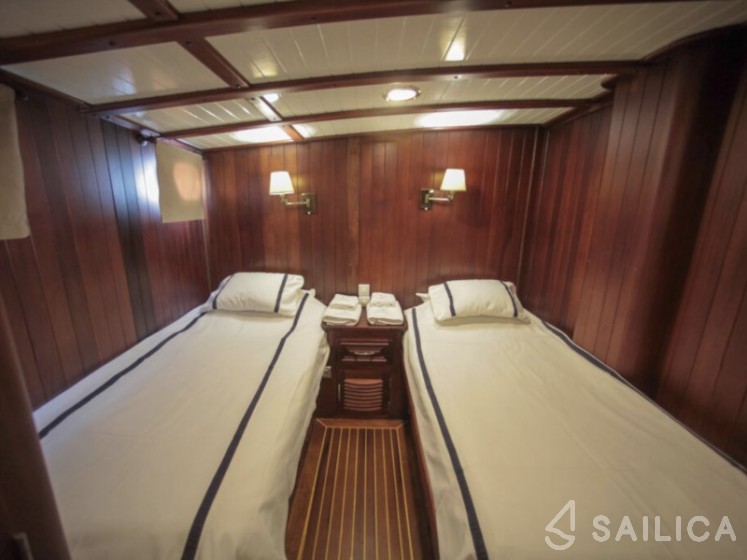 Gulet - Yacht Charter Sailica