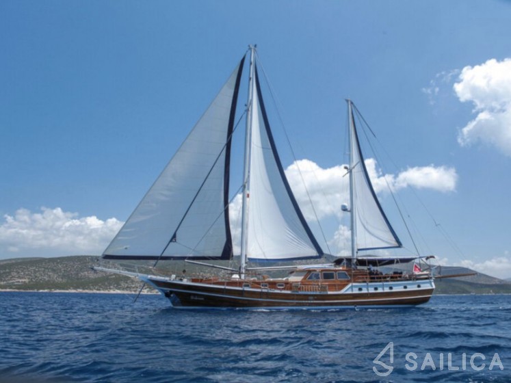 Gulet - Yacht Charter Sailica
