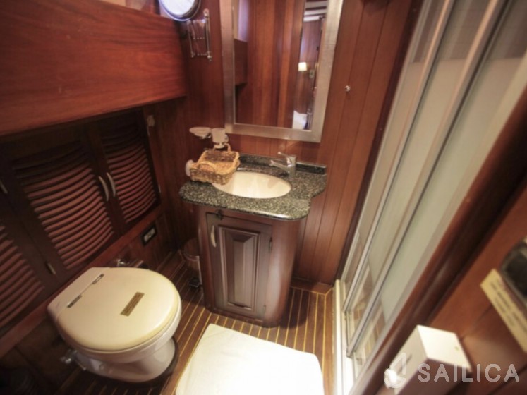 Gulet - Yacht Charter Sailica