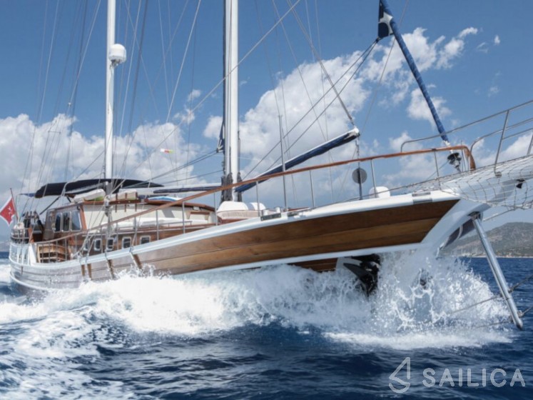 Gulet - Yacht Charter Sailica