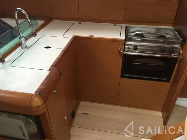 Sun Odyssey 449 - Yacht Charter Sailica