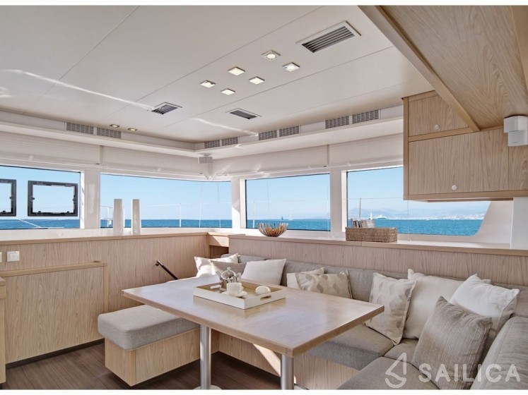 Lagoon 52F - Yacht Charter Sailica