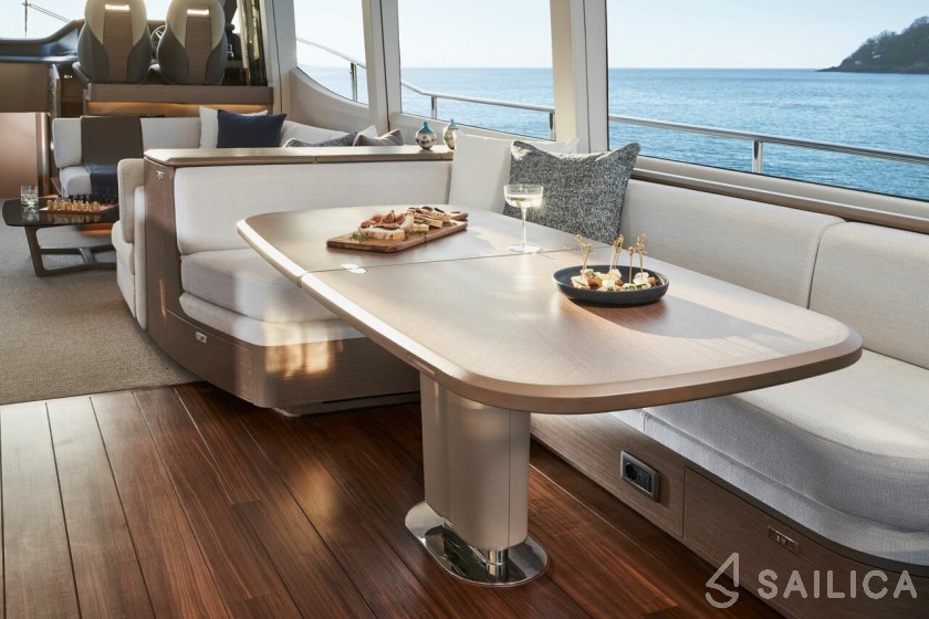 Princess 72 Fly - Yacht Charter Sailica