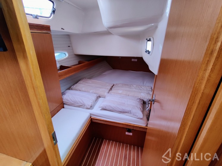 Bavaria 47 Cruiser - Yacht Charter Sailica