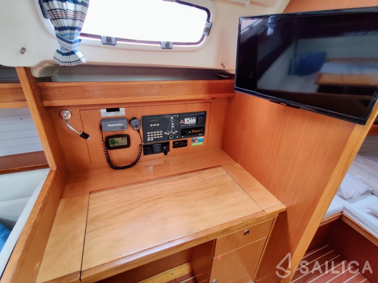 Bavaria 47 Cruiser - Yacht Charter Sailica