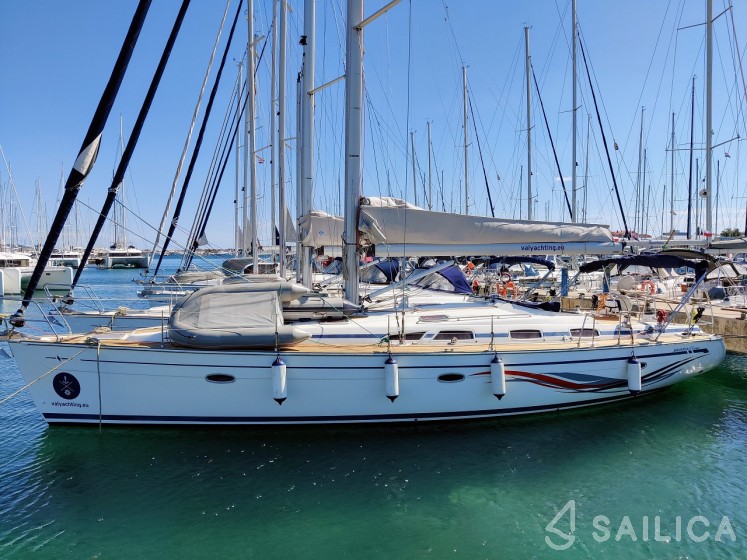 Bavaria 47 Cruiser - Yacht Charter Sailica