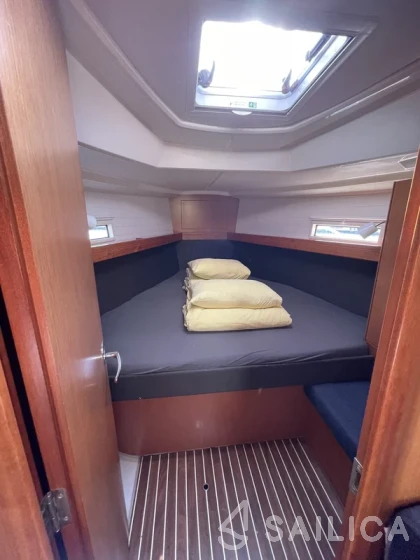 Bavaria 37 Cruiser - Yacht Charter Sailica